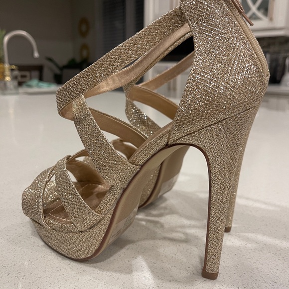 Platform Heels | Gold Sparkling | Size 7.5 - Picture 5 of 6